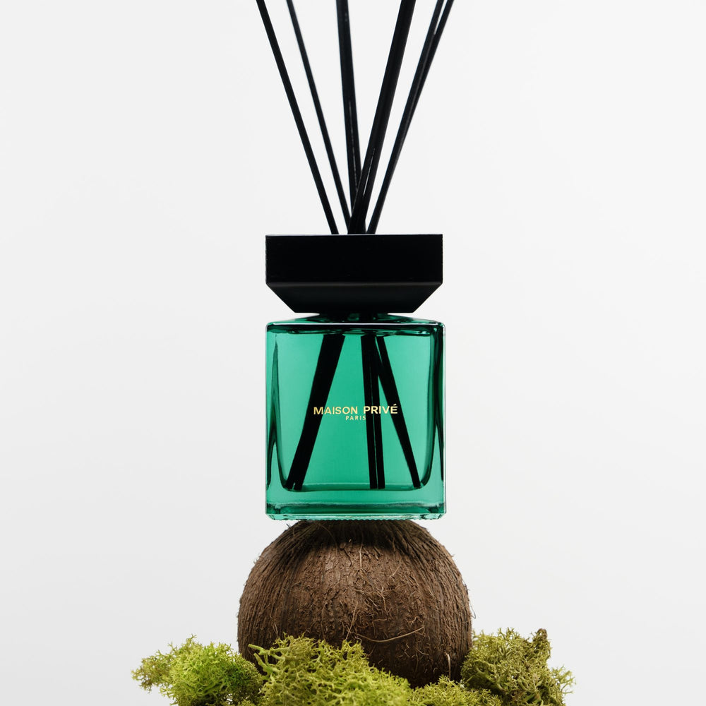 
                  
                    Parfum de casă | PIERSICĂ ȘI CEAI VERDE | 200ml
                  
                