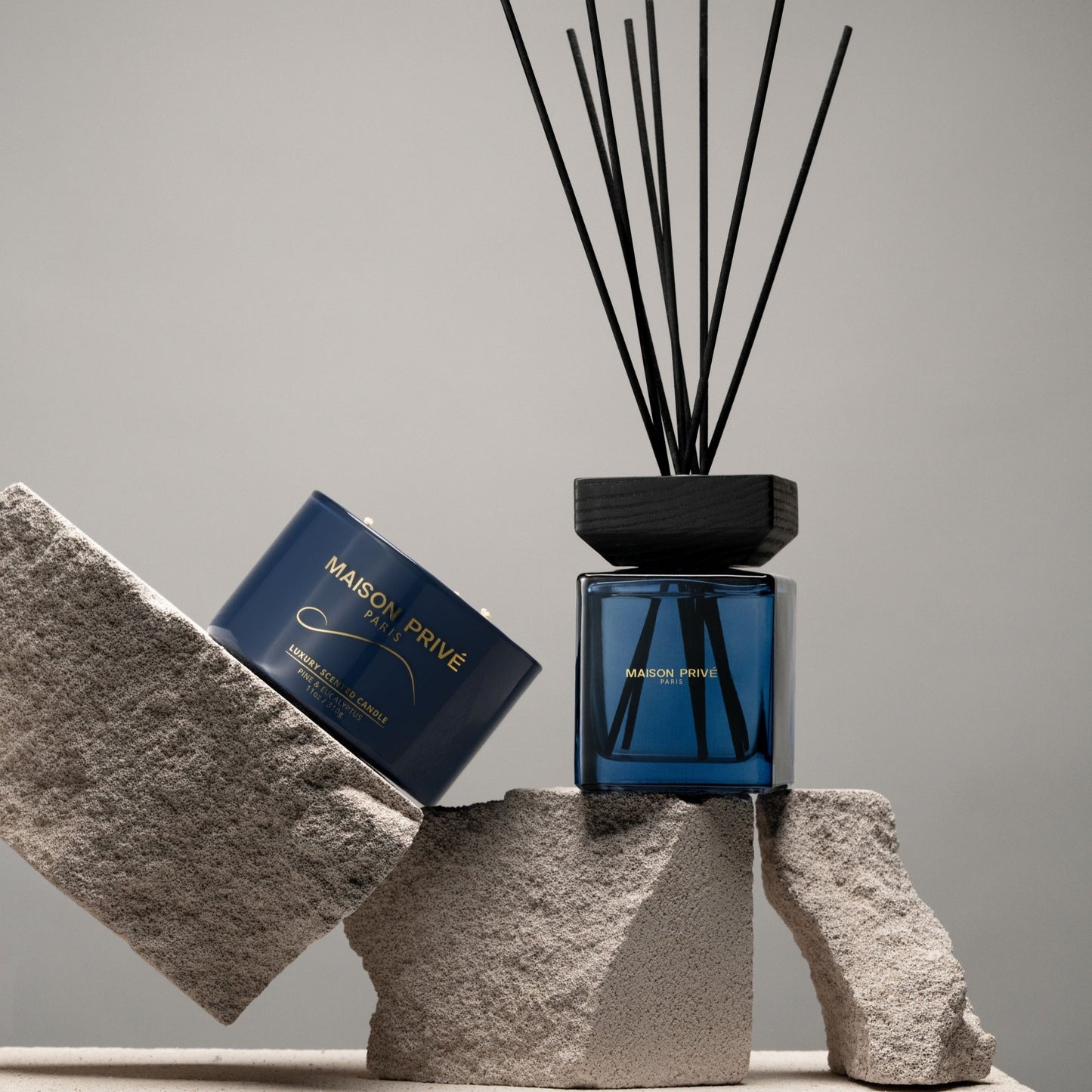 
                  
                    PIN & EUCALIPT | Aromă de cameră | 200ml
                  
                